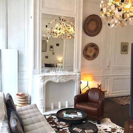 Chic Appartement In Bordeaux Golden Triangle Buitenkant foto